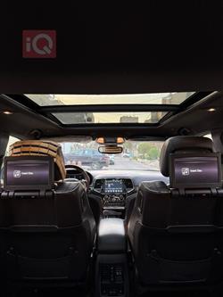 جیپ گراند شیرۆکی